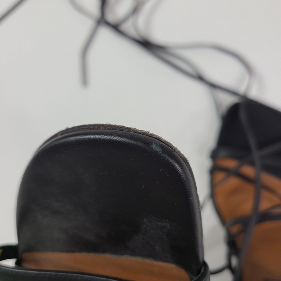 VALENTINO Black Leather Tribal Lace Up Sandals sz 37 / 7 - Picture 11 of 12